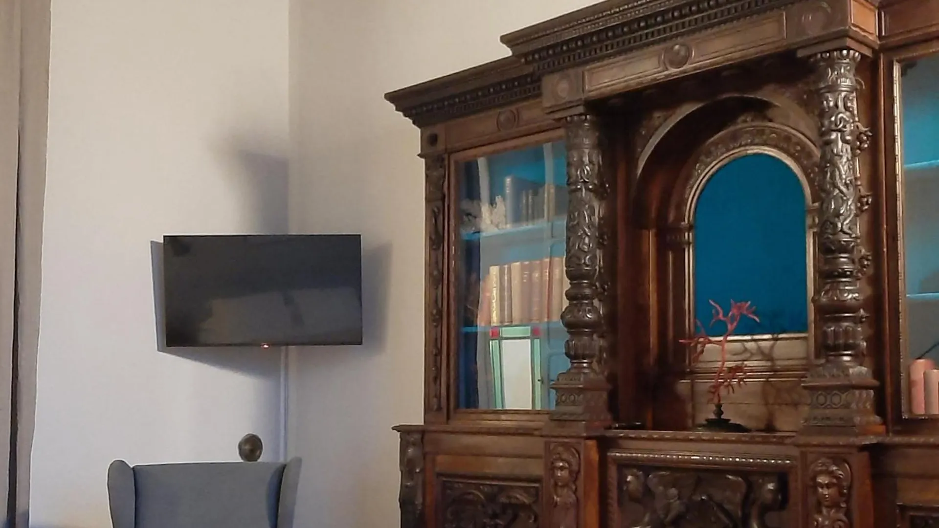 Palazzo Capponi Alle Rovinate Florence Apartment